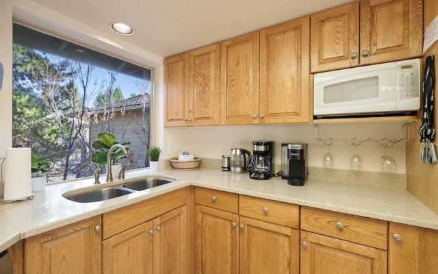 Fairway Village 8 3 Bedroom Condo