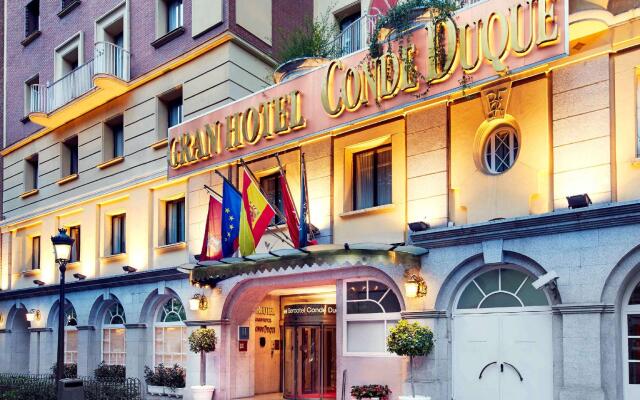 Sercotel Gran Hotel Conde Duque вид на фасад