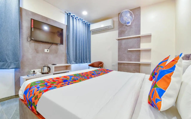 Fabhotel Prime Rudra