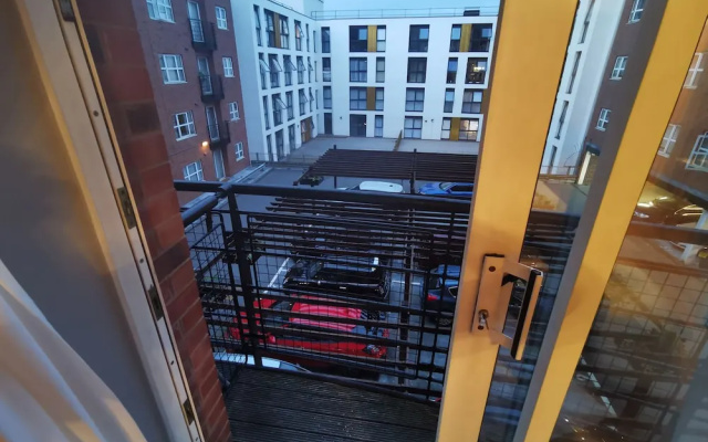The Qube Apartments Sleeps 6 Parking