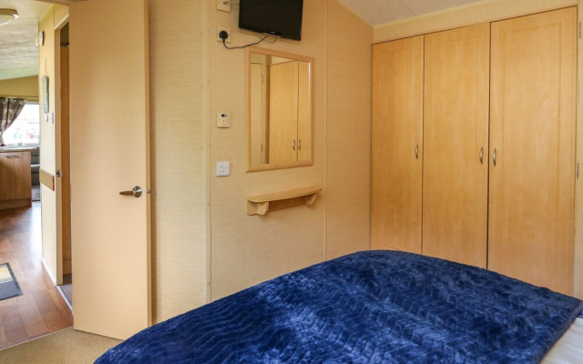 Caravan 2 at Blackmoor Farm Near Tenby