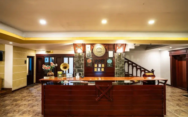Hotel C7 Munnar