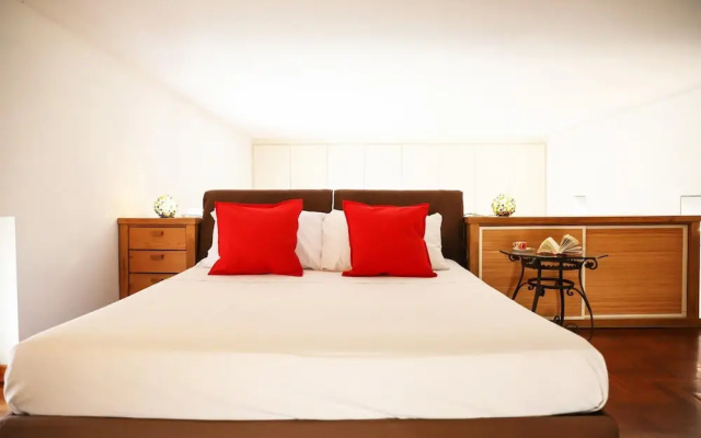 Classic Apartment in Bagnoli by Wonderful Italy