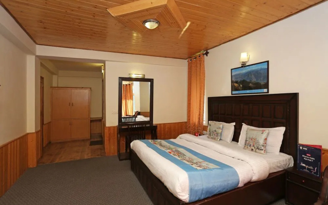 OYO 7008 Astha Cottage