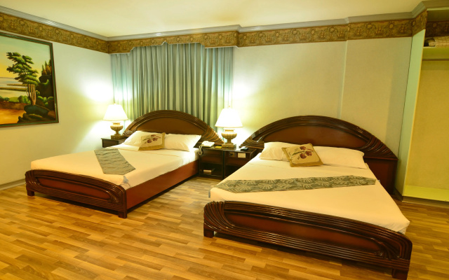 Holiday Plaza Hotel - Cebu
