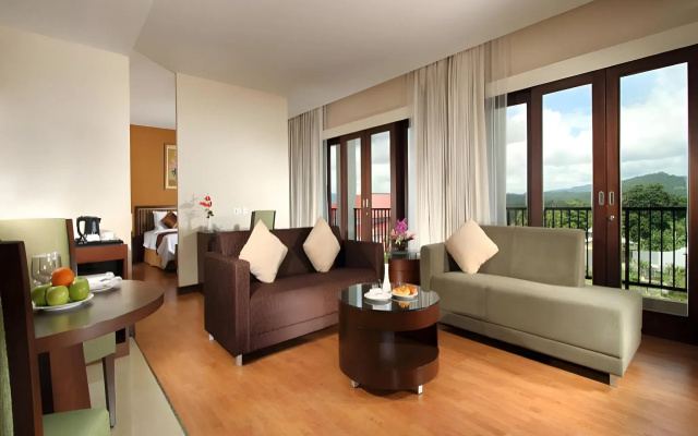 Sutanraja Hotel Convention & Recreation