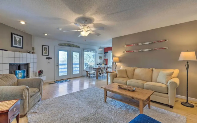 Massanutten Retreat w/ Double Deck & Mtn View!