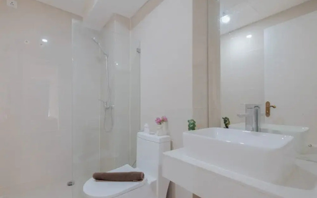 Spacious 3Br At Daan Mogot City Apartment