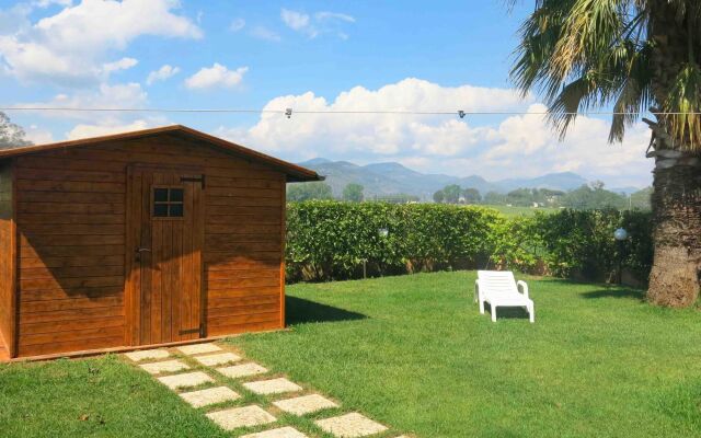 Отель Olmy-Villa 550mt dal mare Италия, Фонди - отзывы, цены и фото номеров - забронировать отель Olmy-Villa 550mt dal mare онлайн