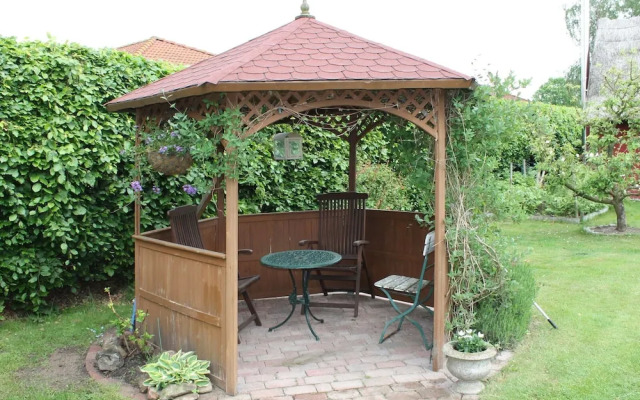 Quaint Holiday Home in Schwaan near Lake