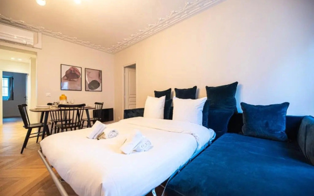Luxury apartments in Paris Center