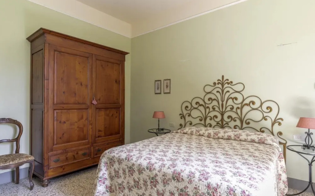 Holiday Home Tuscany With Pool Access