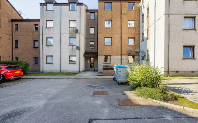 Summit Stylish Headland Court Apartment 2 Bedroom