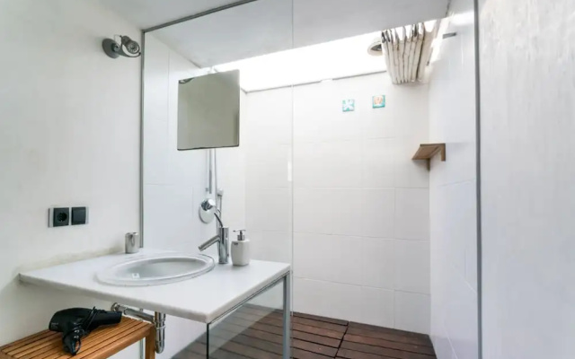 Ático con piscina privada y terraza