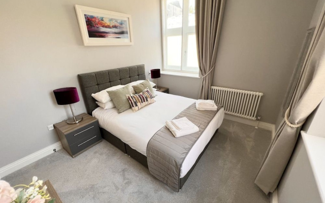 Windsor Castle Apartments