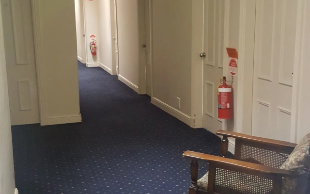 Gardners Inn Hotel