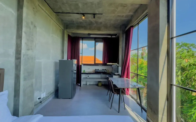 Sky Apartments And Suites
