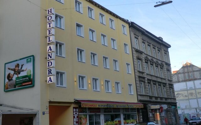 Отель Andra München Германия, Мюнхен - 8 отзывов об отеле, цены и фото номеров - забронировать отель Andra München онлайн вид на фасад