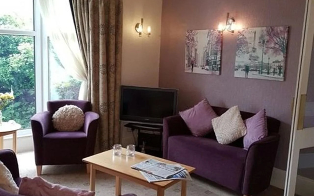 Abbeydale Hotel