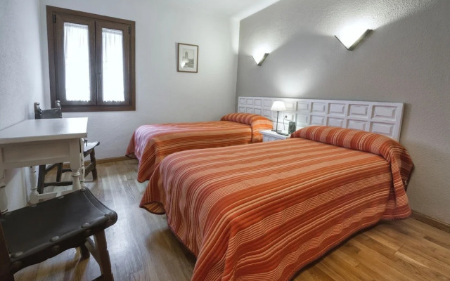 Hotel Farré d'Avall