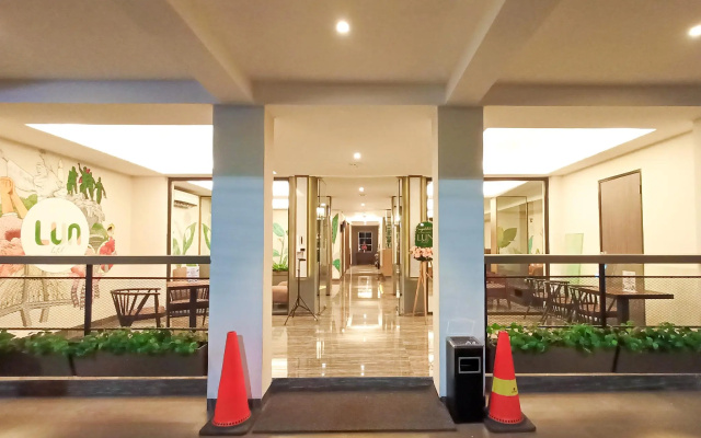 Lun Hotel Manado