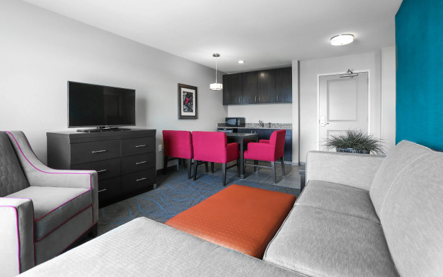 Holiday Inn Express Moline - Quad Cities Area by IHG
