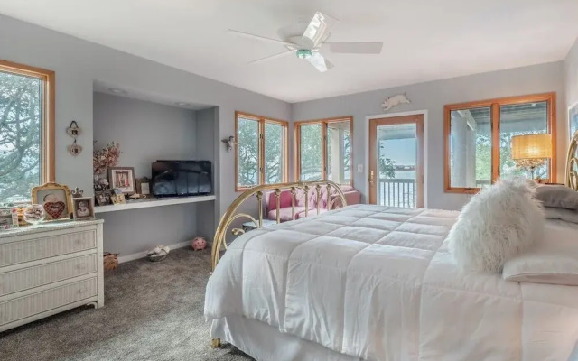 Nicholson Oaks by Topsail Realty