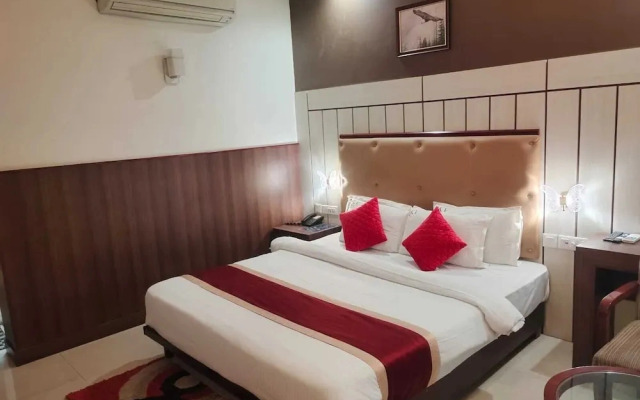 Hotel RKV Residency