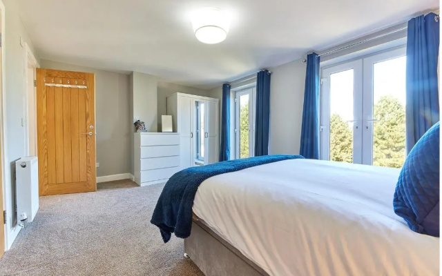 Host Stay Castle View