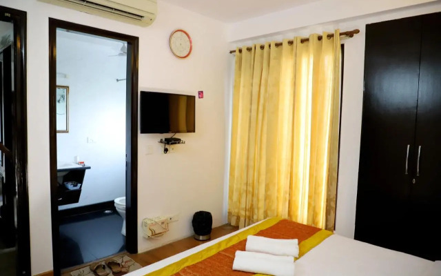 3bhk Fortune Homej-215 Saket Near Max Hospital,Dlf