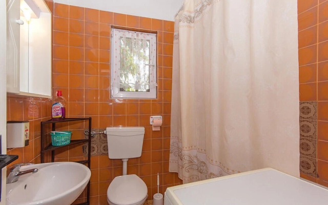 Beautiful Apartment in Selo Rakalj With 1 Bedrooms and Wifi