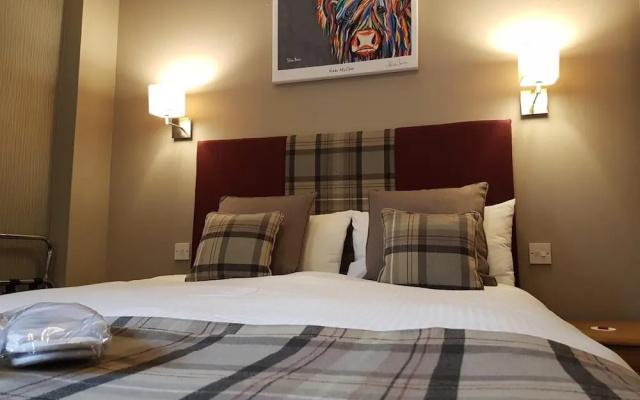 Fairburn Hotel