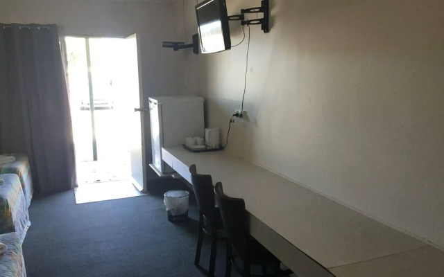 Kooyong Hotel