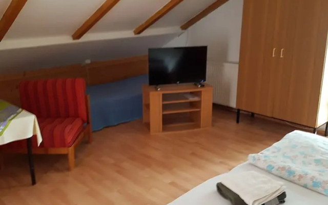 Zur Schmiede