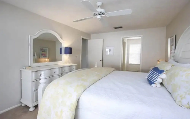 Mariner Pointe 323