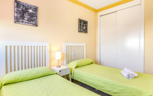 Apartment on the Banana Beach 328