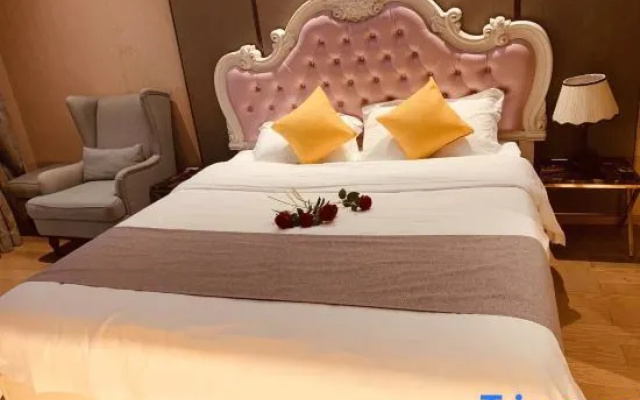 My Hatton Apartment (Guangzhou R&F Dongshan Xintiandi)