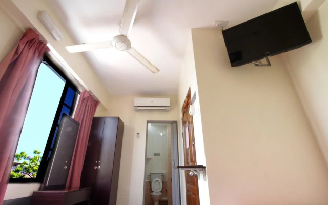 Broadway Budget Hotel