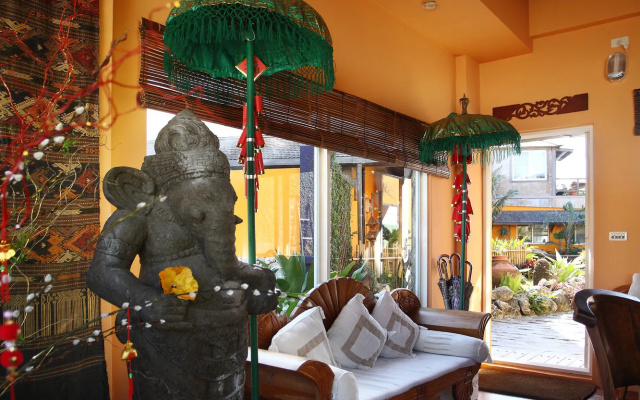 Red Garden Resort