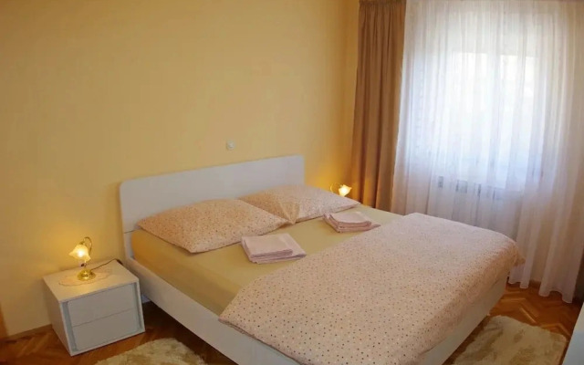 Peaceful Villa in Juršici with Private Pool