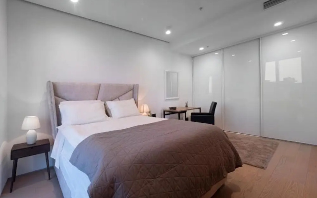 One bedroom apartment-Sea&Old Town view