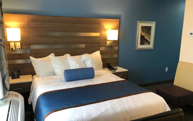 Best Western Plus Stadium Inn