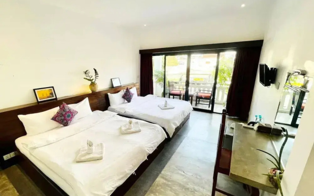 Chhouy Vathna Angkor Boutique