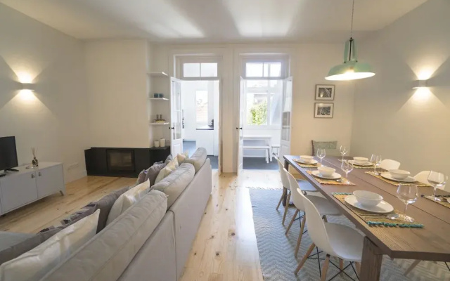 Liiiving in Porto - Foz Shore Apartments
