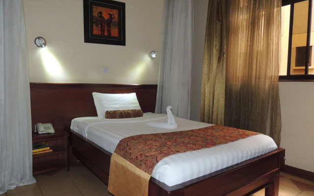 Hennessis Hotel