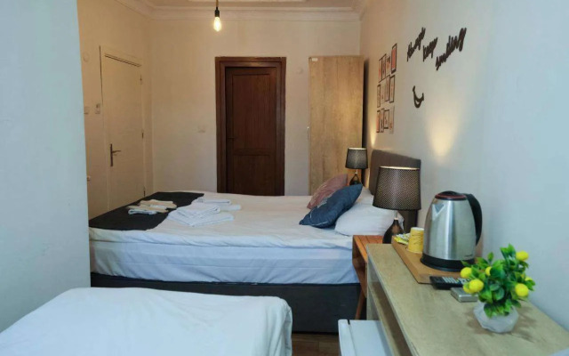 Kondoskali Hotel