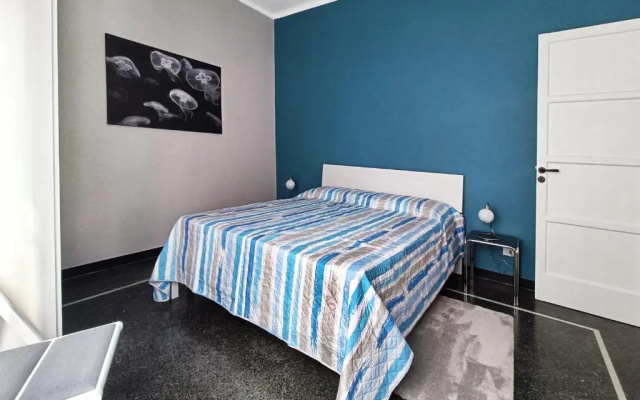 Redipuglia68 (vicino ospedale Gaslini e spiaggia)