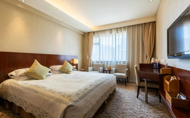 Zhongshan Hotel