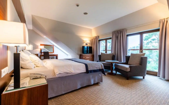 Natura Mazur Resort & Conference