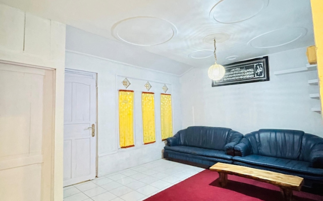 Flamboyan 2 Homestay